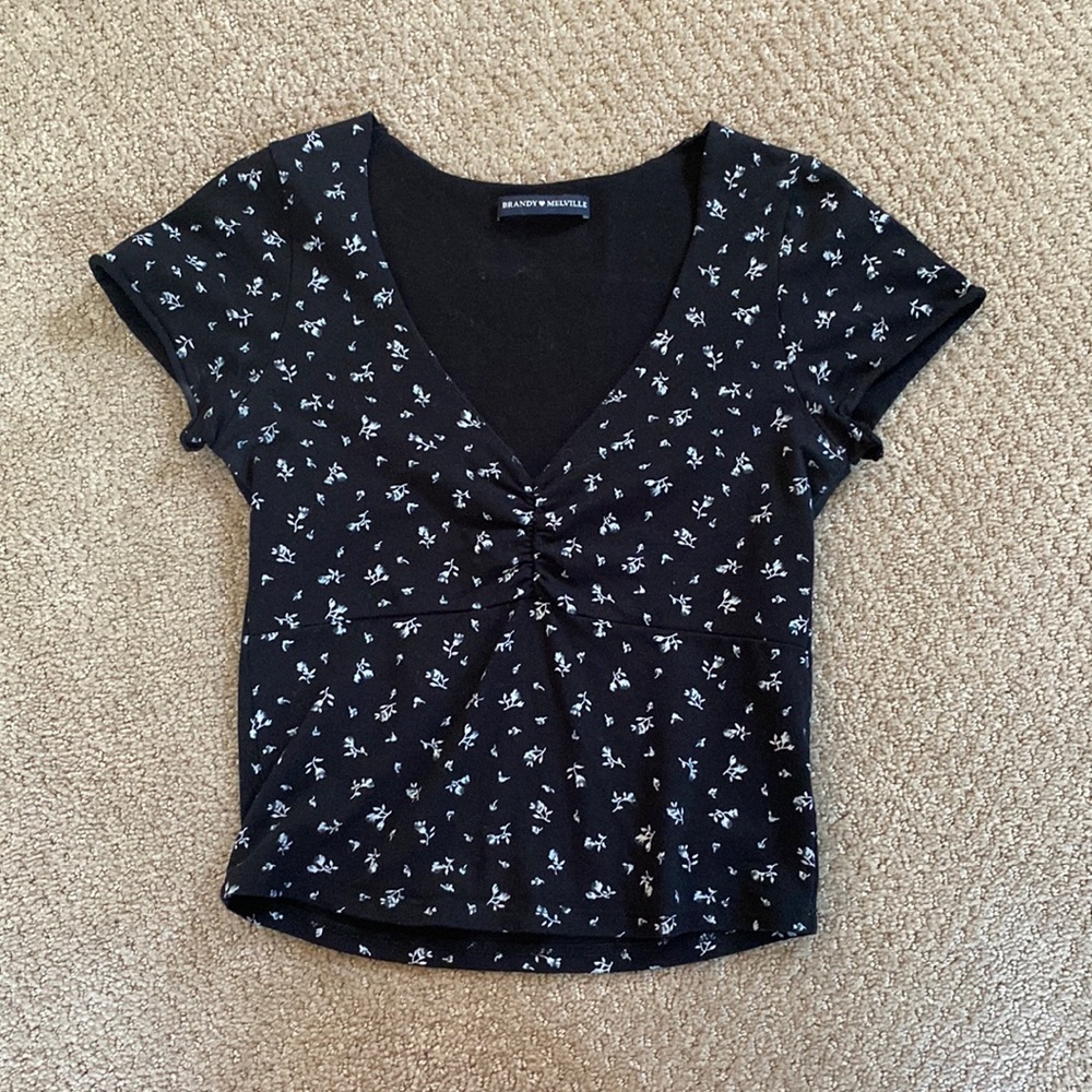 OS Brandy Melville tee shirt black with white flowers